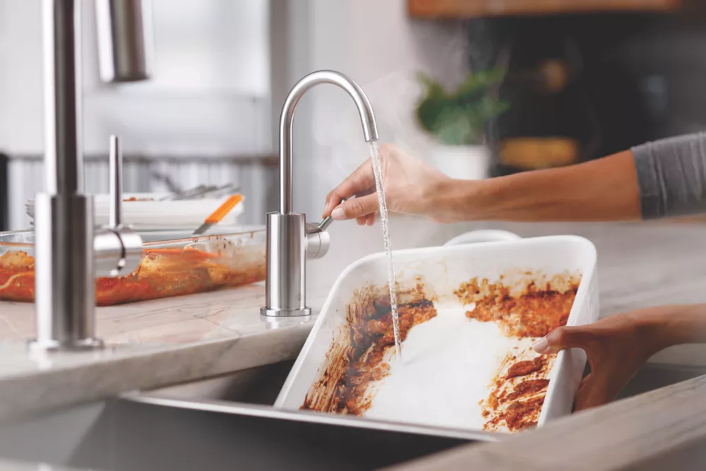 InSinkErator Moderno Hot Water Side Tap Brushed Steel - Image 3