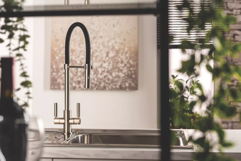 Abode Globe Professional AT2161 Pull-Out Spray Mono Mixer Kitchen Tap Brushed Nickel - Image 4