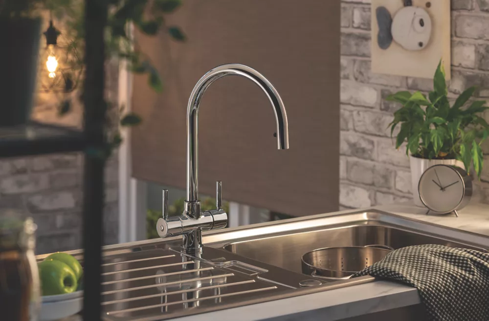Abode Zest Pull-Out Mono Mixer Kitchen Tap Chrome - Image 2