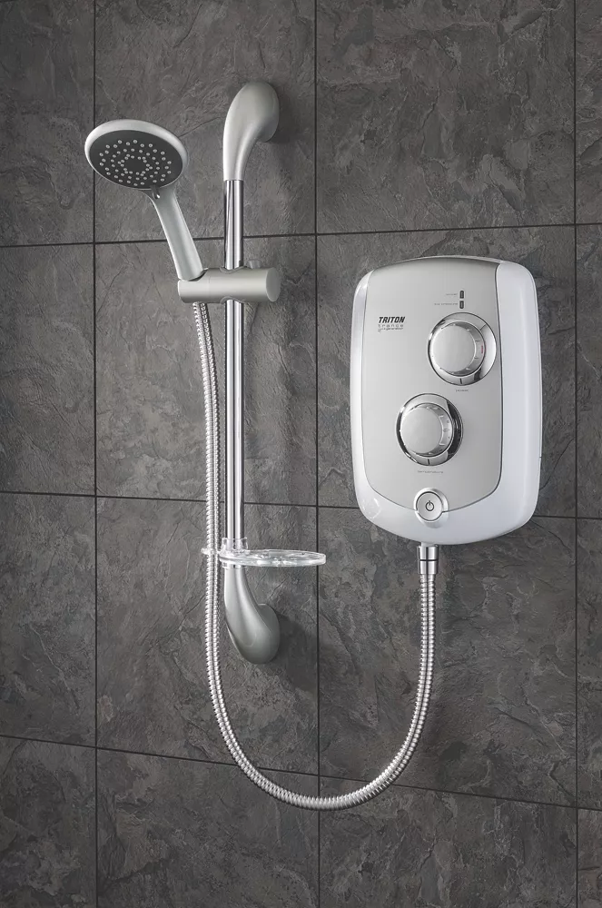 Triton Trance 2nd Generation White / Satin Chrome 9.5kW Manual Electric Shower - Image 2