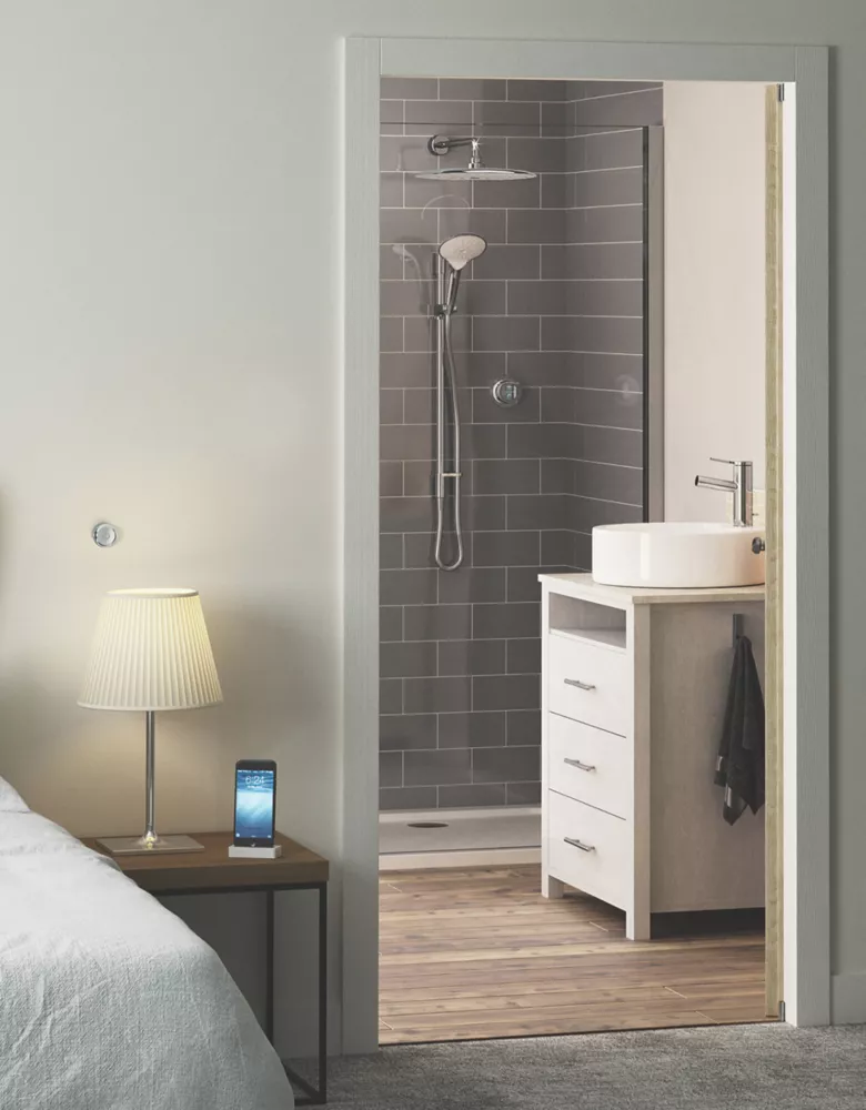Mira Mode Maxim Gravity-Pumped Rear-Fed Dual Outlet Chrome Thermostatic Digital Shower - Image 4