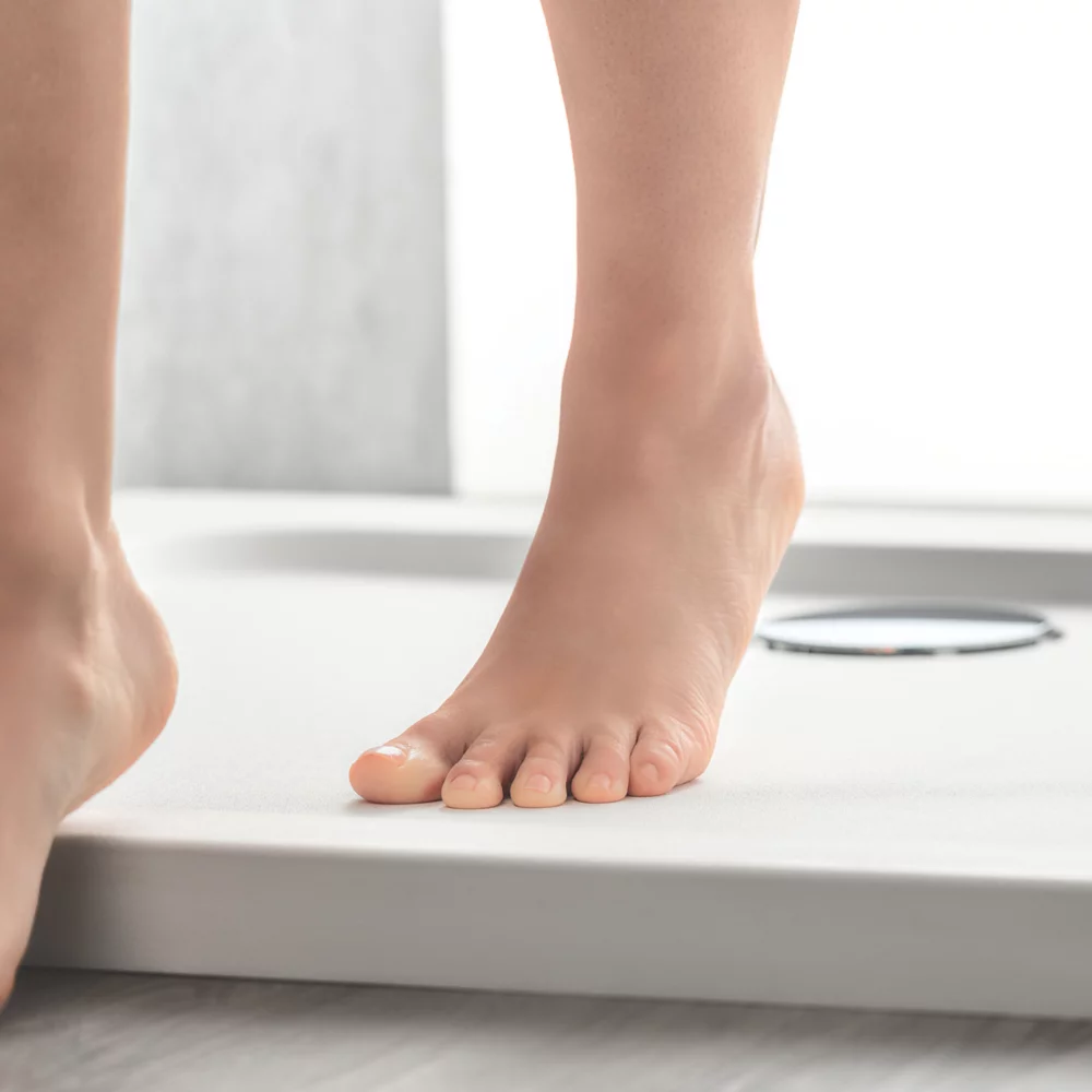 Mira Flight Low Rectangular Shower Tray Gloss White 1200 X 1000 X 40mm - Image 2