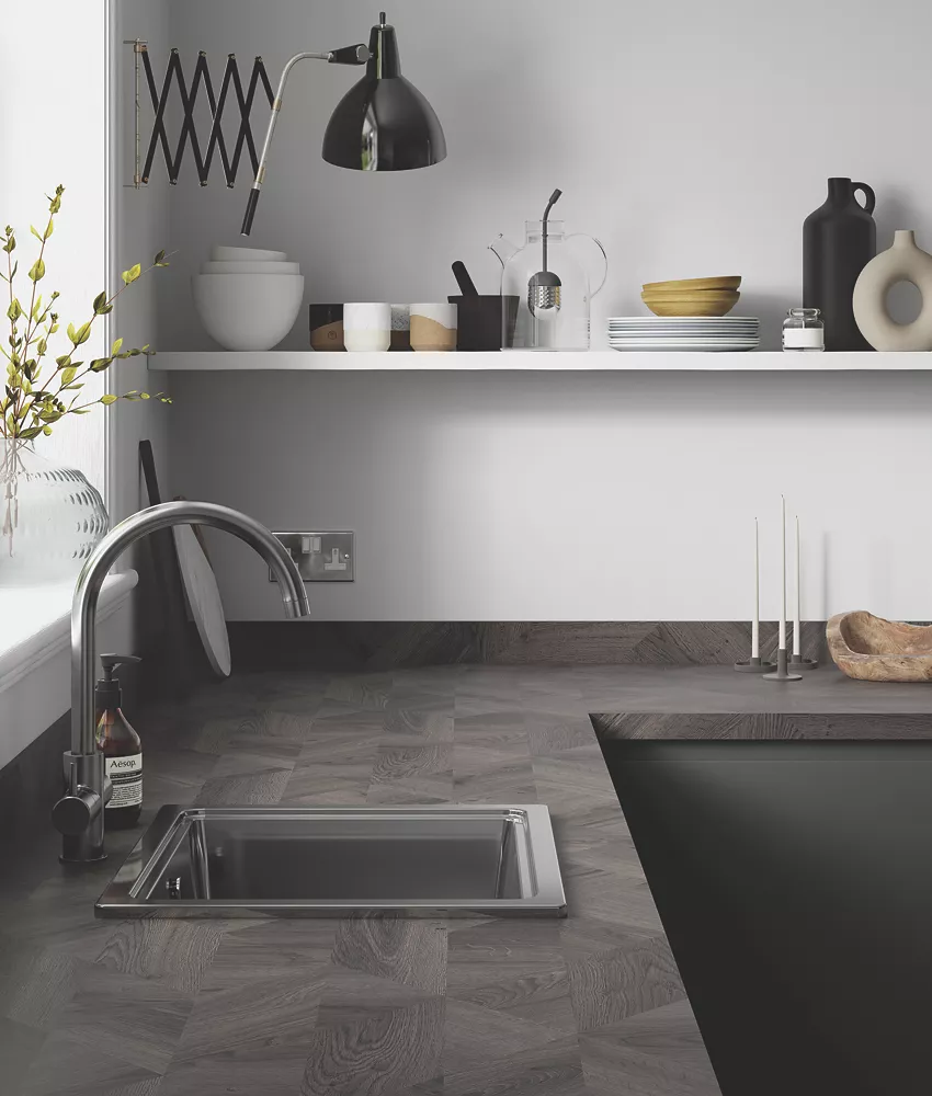 Wilsonart Edgy Wood Laminate Breakfast Bar 3000 X 900 X 38mm - Image 3