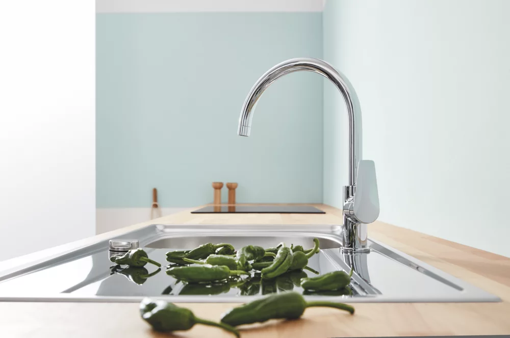 Grohe Start Edge Kitchen Mono Mixer Tap Chrome - Image 3