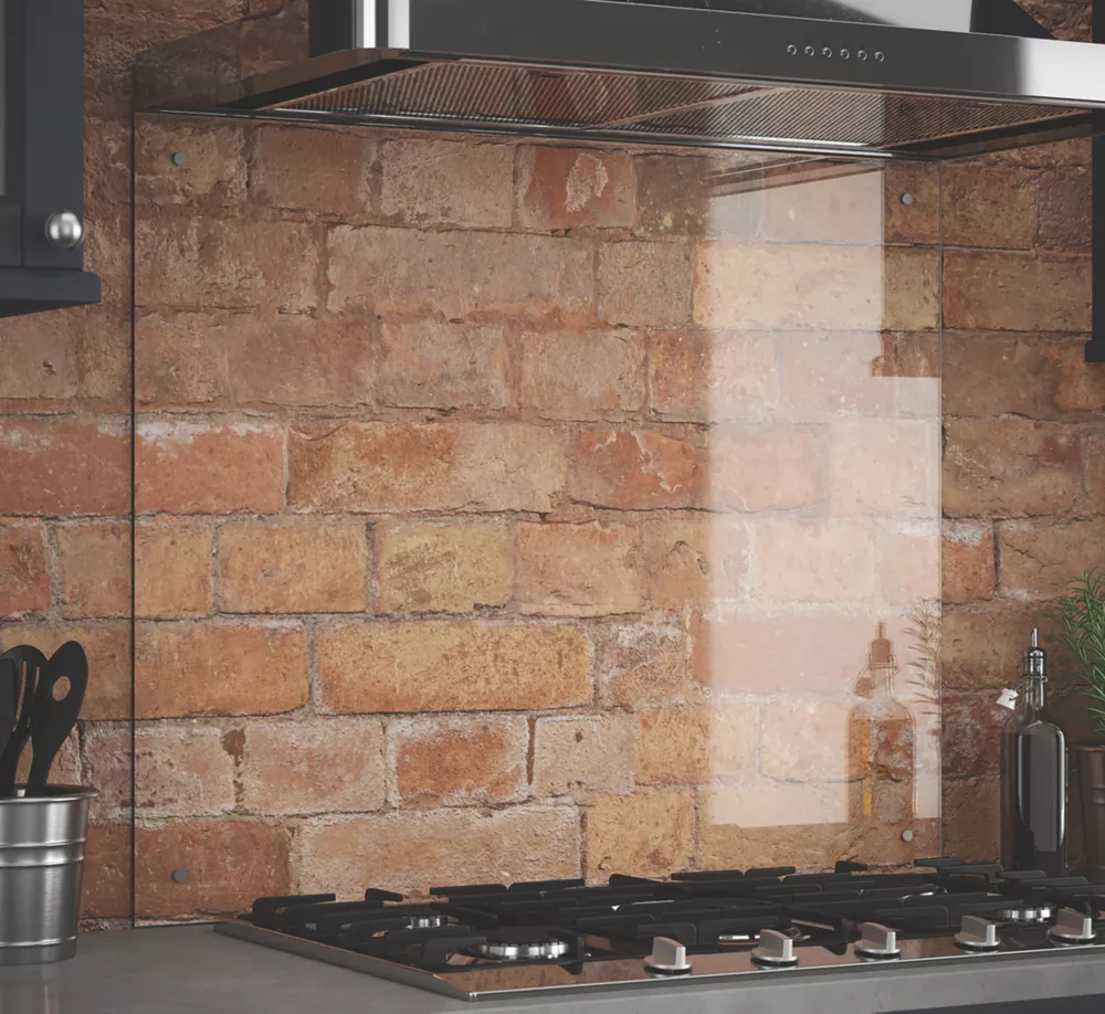 Splashback Clear Splashback With Brushed Chrome Caps 900 X 750 X 6mm