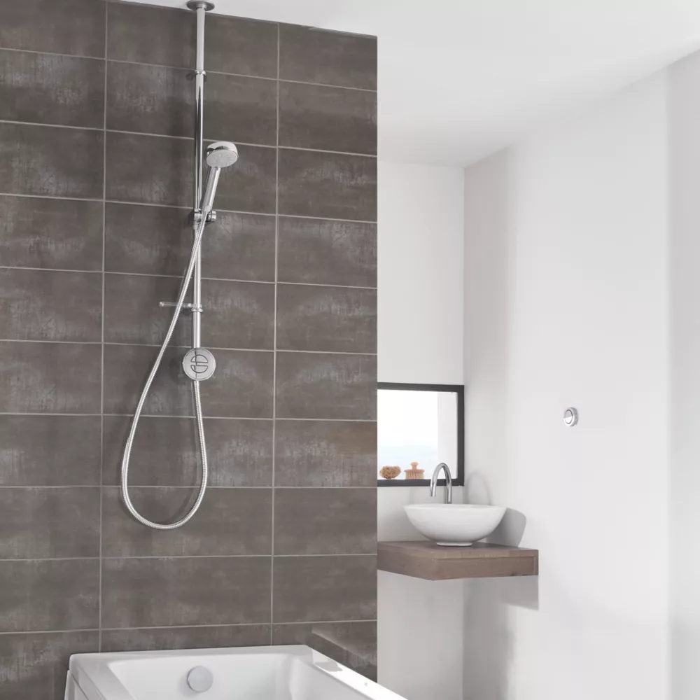 Aqualisa Smart Link HP/Combi Ceiling-Fed Chrome Thermostatic Smart Shower - Image 2