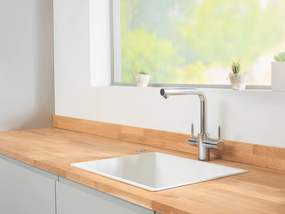 InSinkErator 3N1 Hot & Cold Water Tap Chrome - Image 3